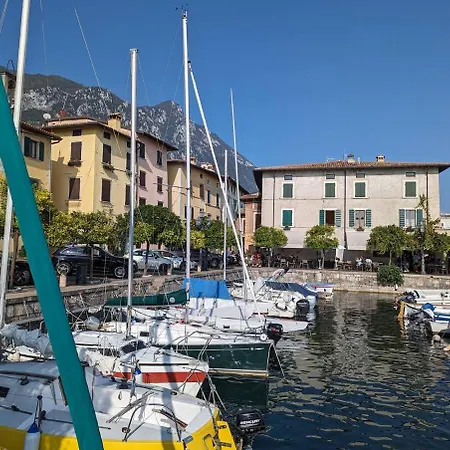 Rosa Apartament *